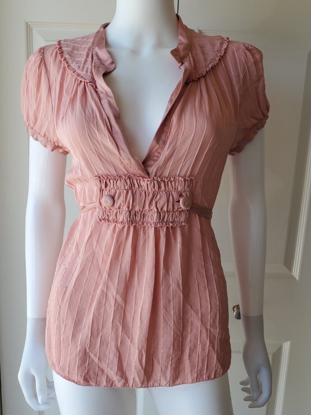 Marc Jacobs Size 8 Pink Silk Short Sleeve Blouse